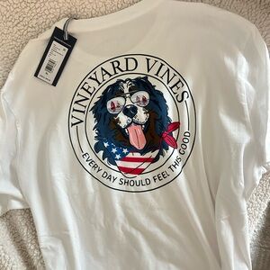 Vineyard vines tshirt